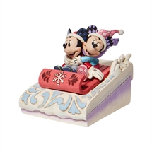 Disney Traditions - Mickey and Minnie Sledding H: 11,5 cm.